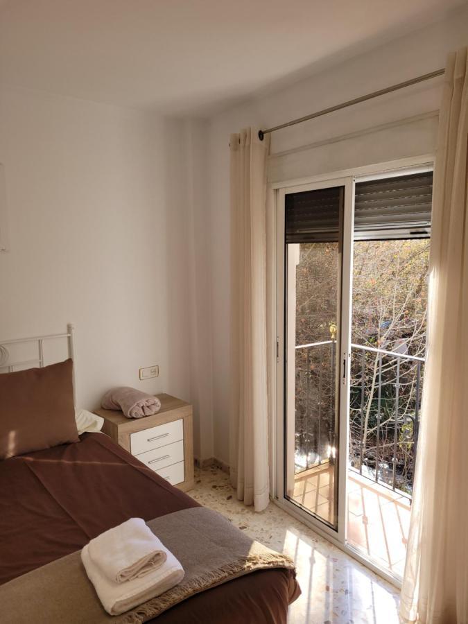 Apartamentos Pinos Genil Exterior foto